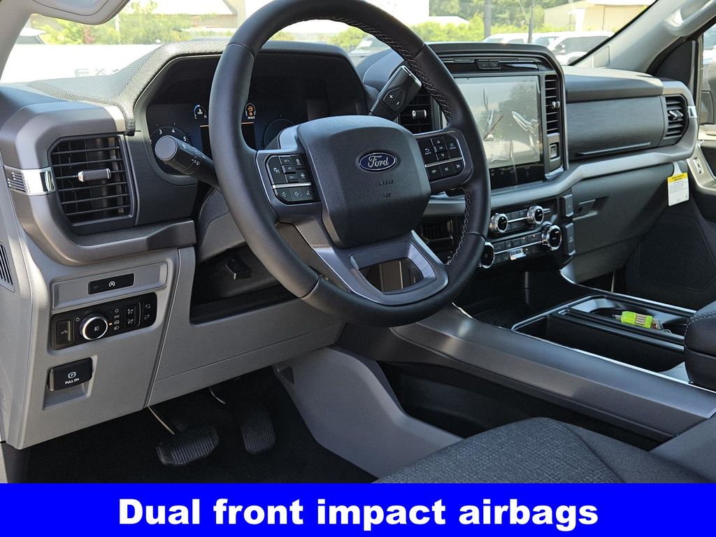 2025 Ford F-150 XLT photo 24