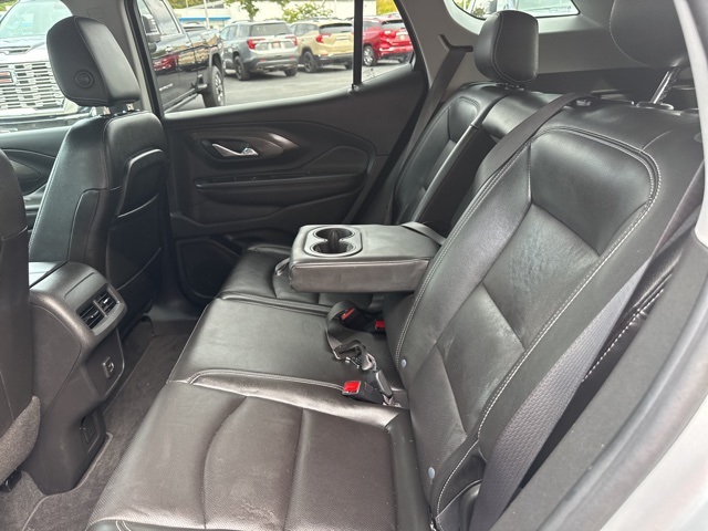 2022 Gmc Terrain SLT photo 24