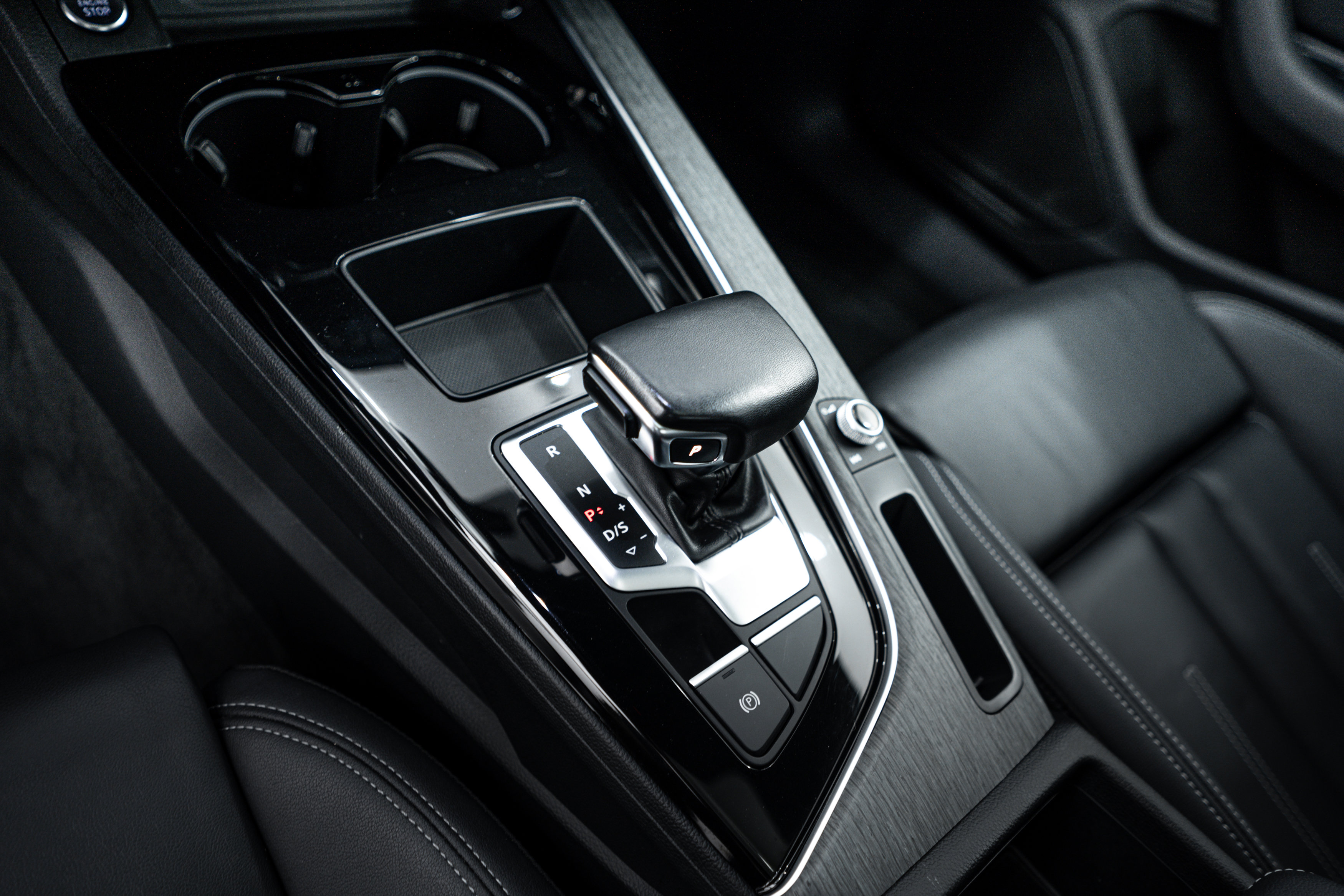 2023 Audi A4 S line Quattro Premium photo 15