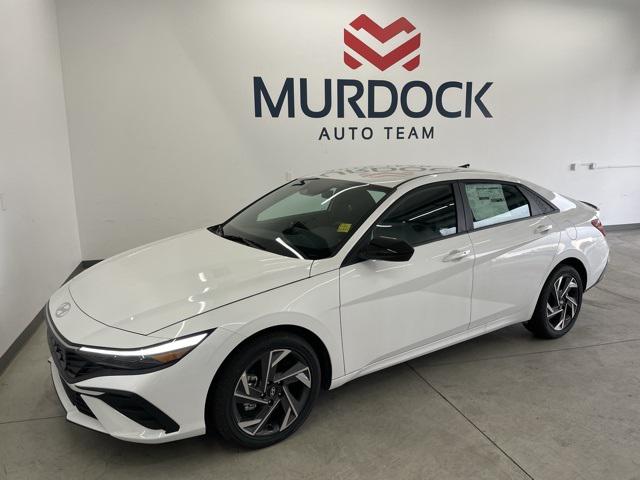 2025 Hyundai Elantra Blue's photo