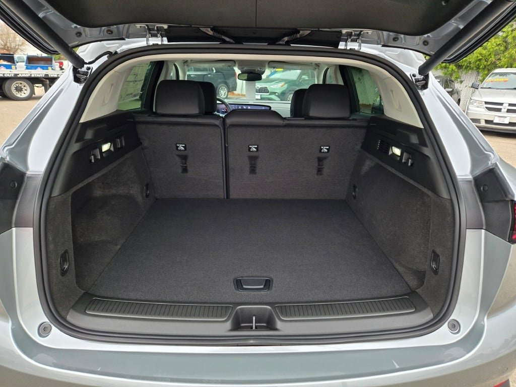 2025 Buick Envision Preferred photo 13