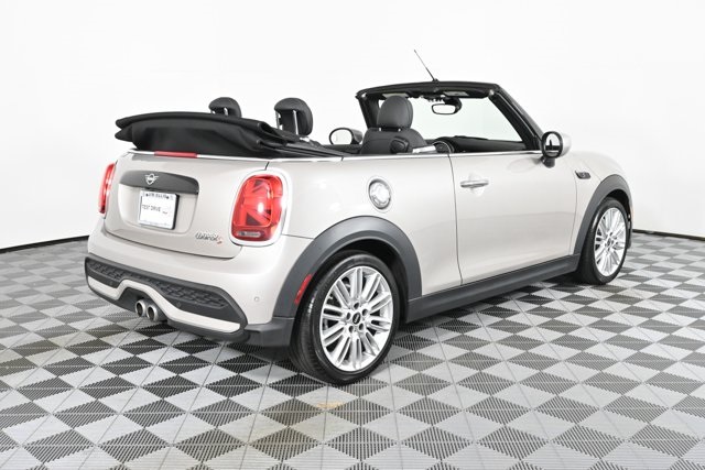 2024 Mini Cooper Convertible S photo 11
