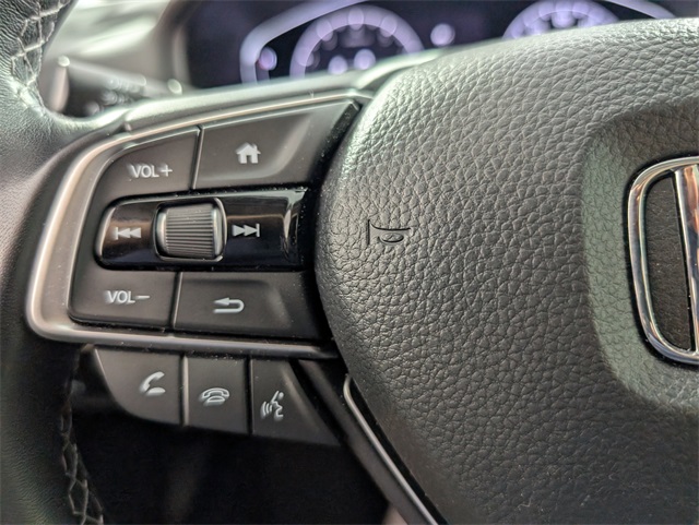 2022 Honda Accord Touring 2.0T photo 22