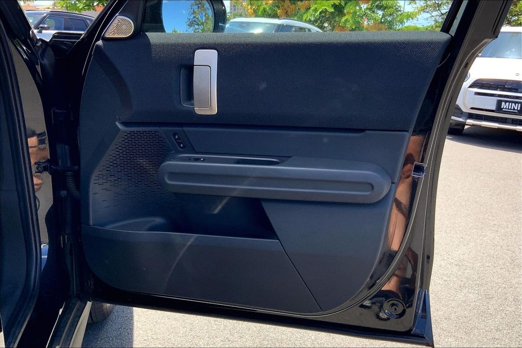 2025 Mini Countryman S ALL4 photo 21