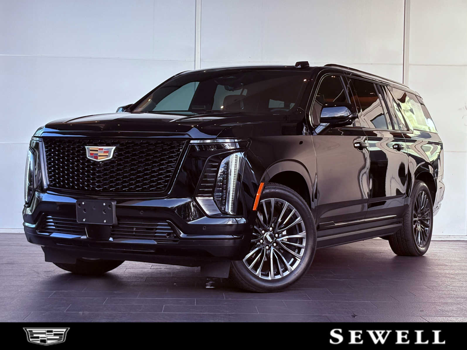 2025 Cadillac Escalade ESV Sport Platinum's photo