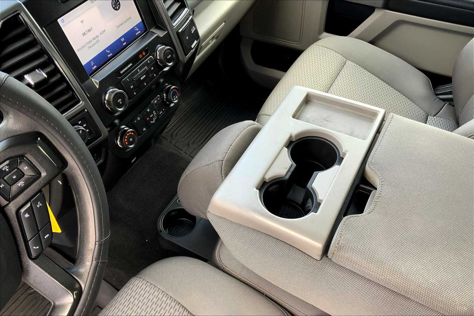 2022 Ford F-250 XLT photo 16