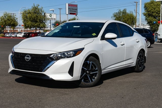 2025 Nissan Sentra SV's photo