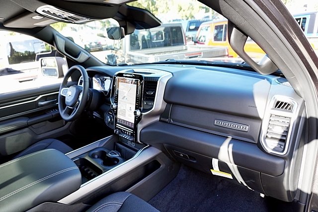 New 2026 Granite Crystal Metallic Clear-Coat Exterior Paint RAM Big Horn/Lone Star image 14