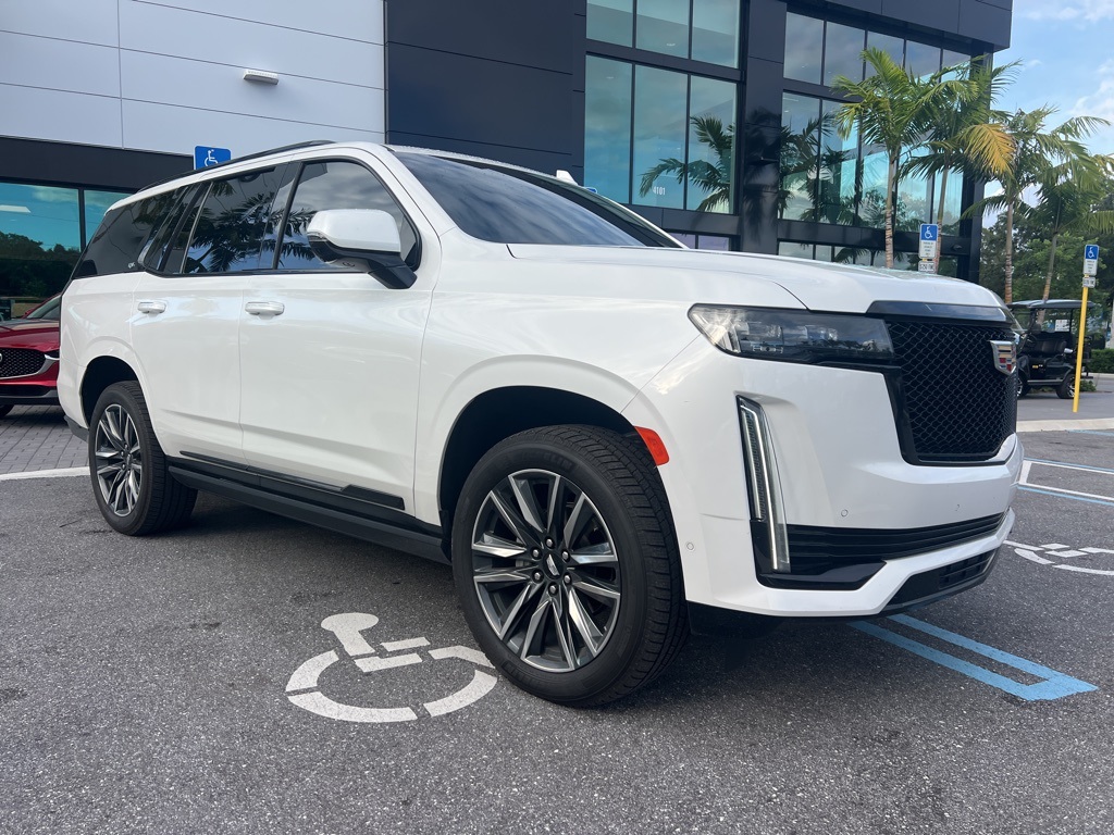2022 Cadillac Escalade Sport Platinum photo 3
