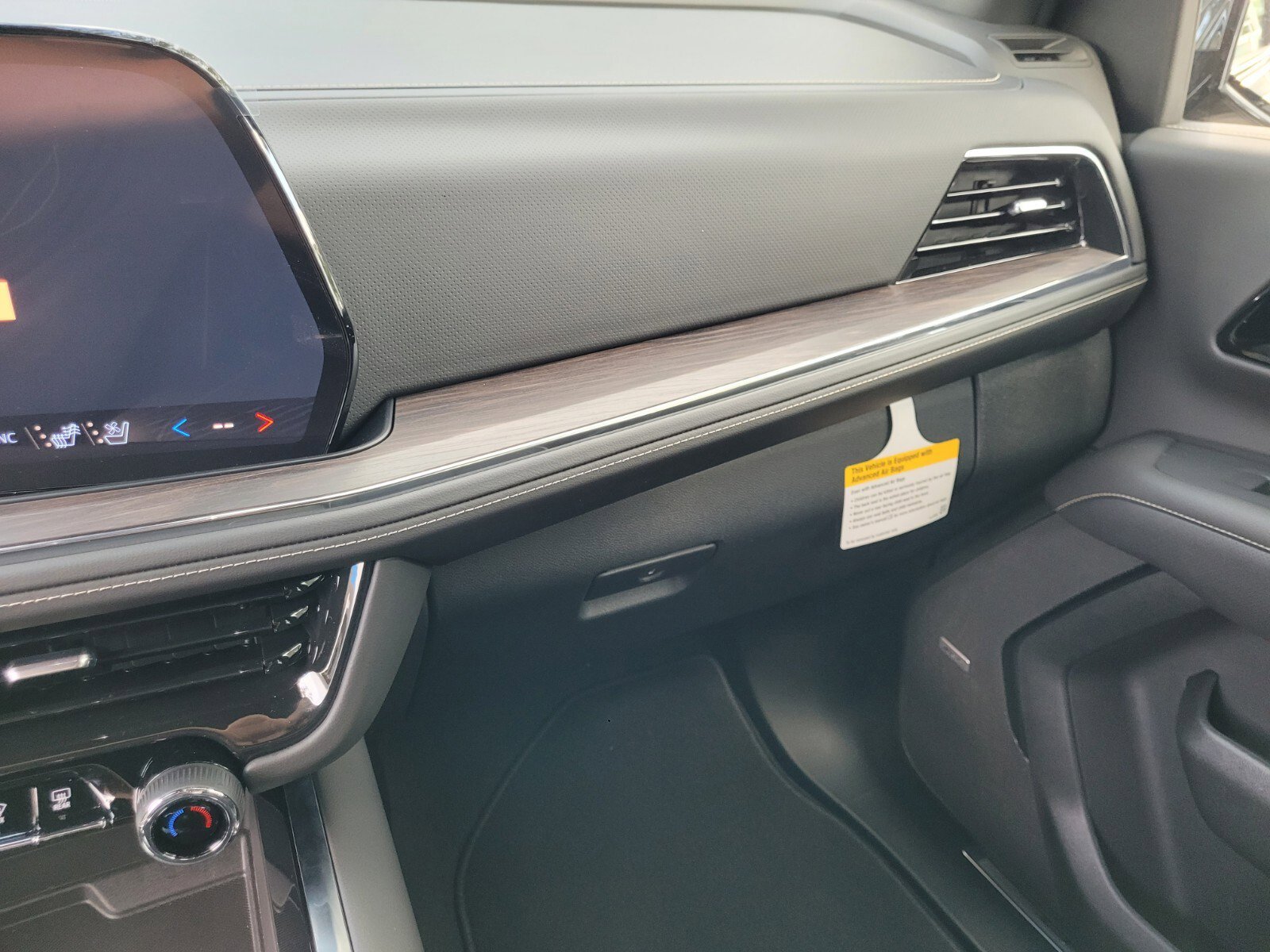 2025 Chevrolet Tahoe Premier photo 29