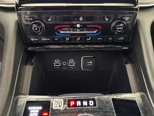 2025 Jeep Grand Cherokee Limited photo 16