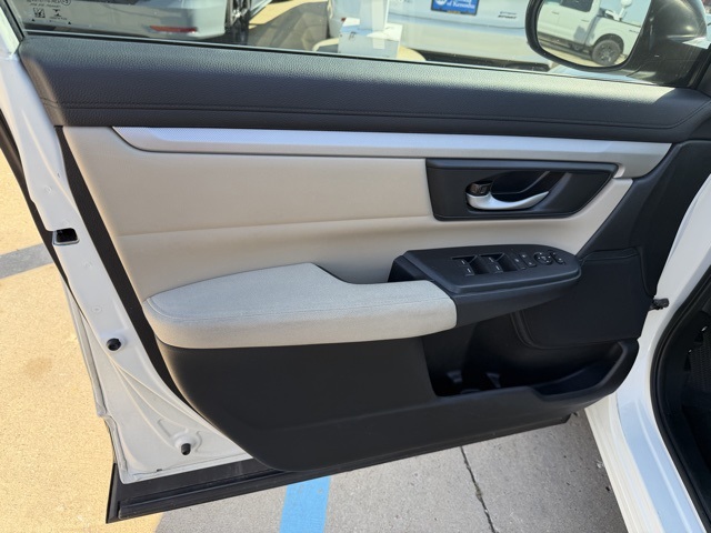 2018 Honda CR-V LX photo 4