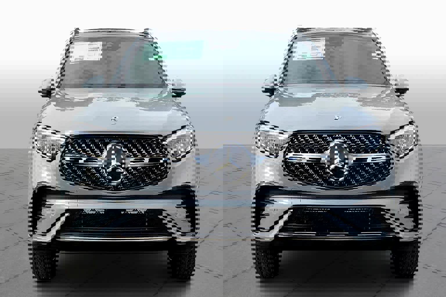 2025 Mercedes Benz GLC 350e 4MATIC photo 3