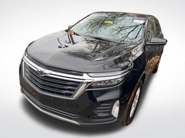 2023 Chevrolet Equinox LT photo 3