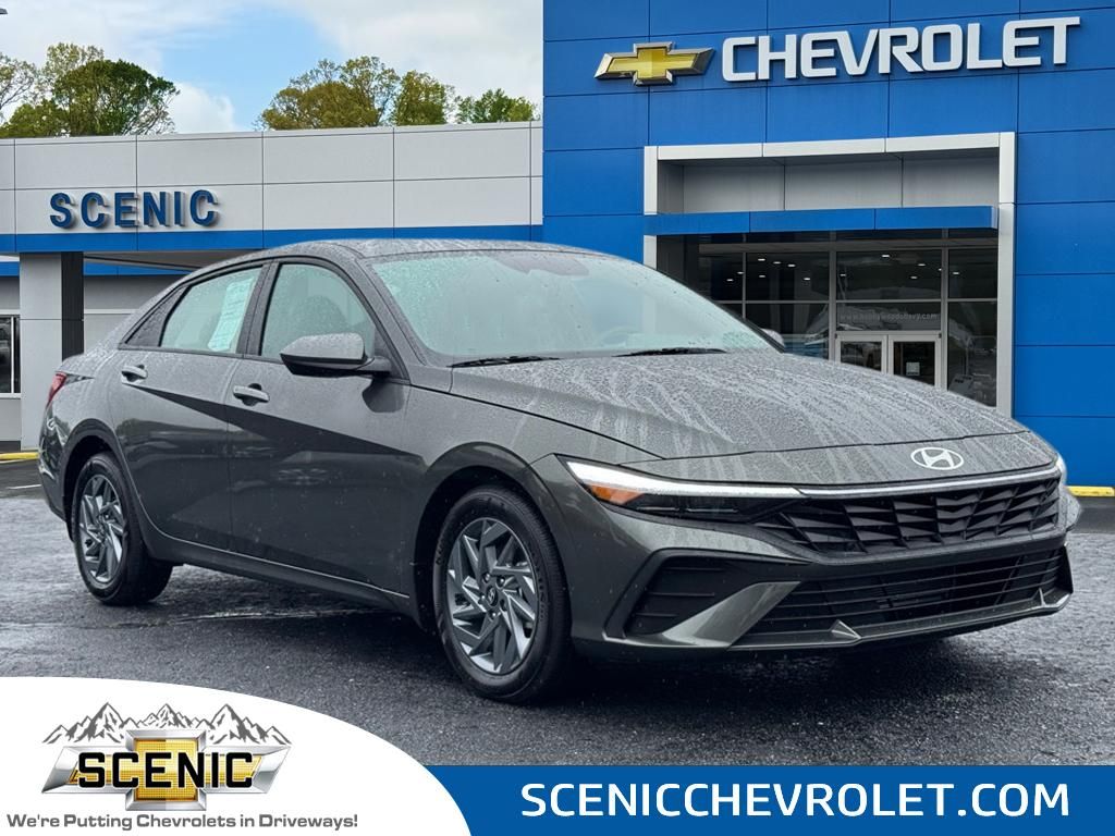 2024 Hyundai Elantra