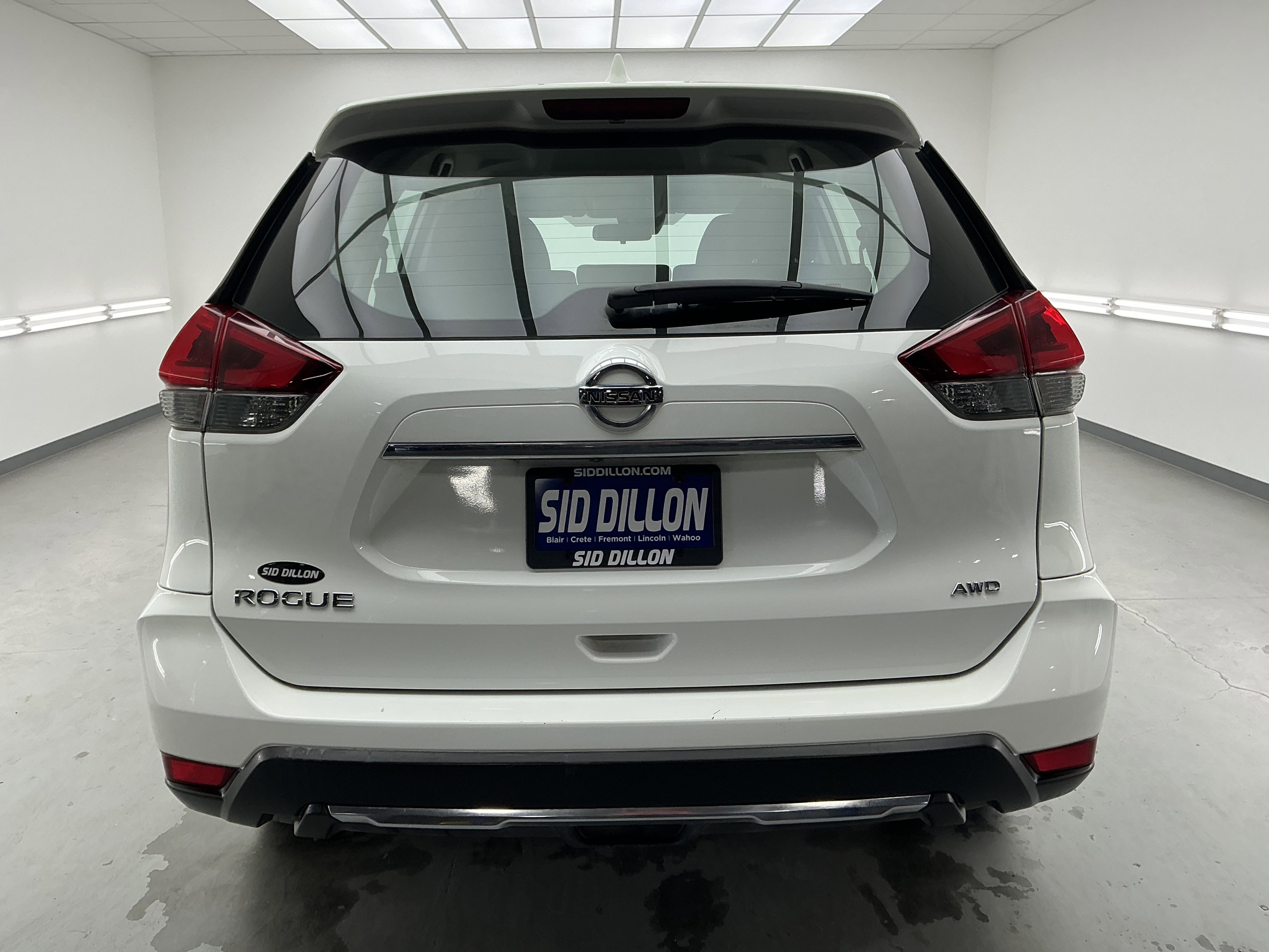 2020 Nissan Rogue S photo 3