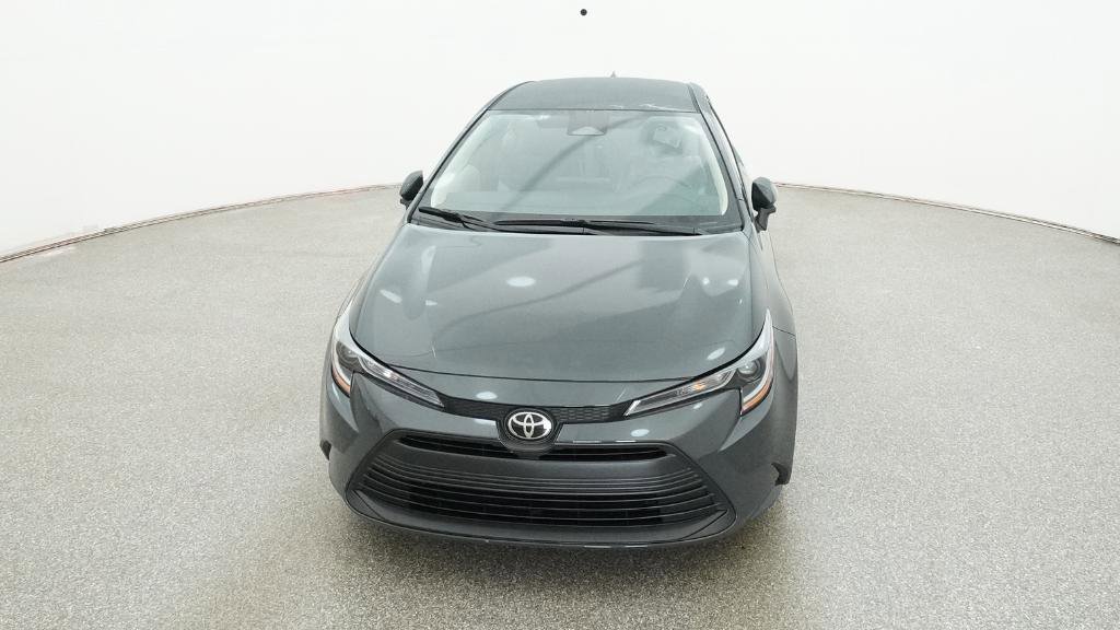 2026 Toyota Corolla LE photo 2