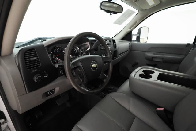 2009 Chevrolet Silverado 3500HD photo 3