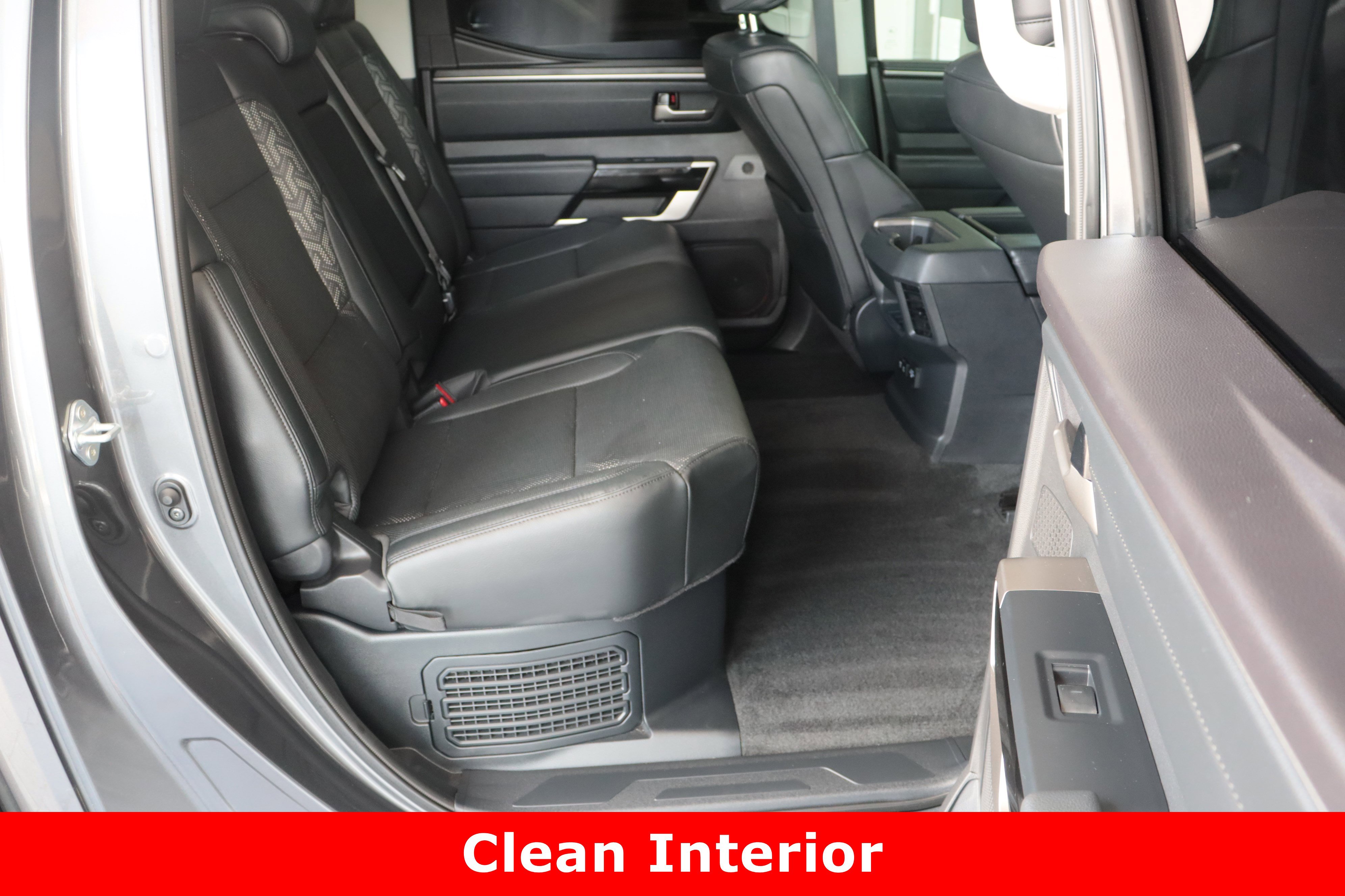 2024 Toyota Tundra Limited CrewMax photo 32
