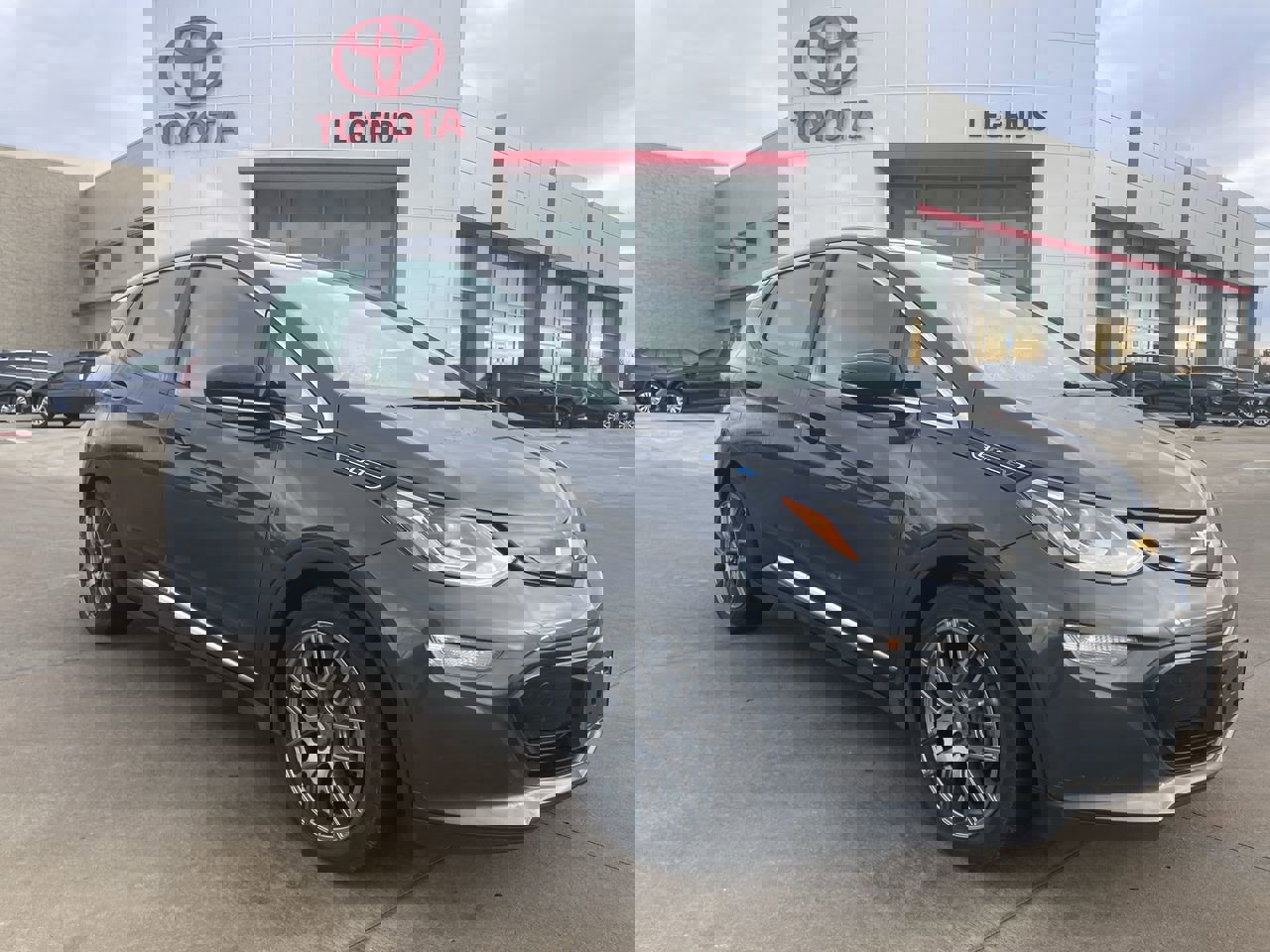 2018 Chevrolet Bolt EV LT's photo