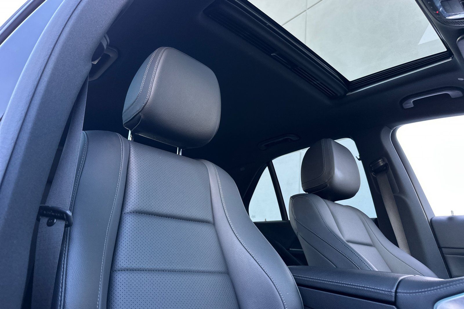 2022 Mercedes Benz GLE 350 photo 29