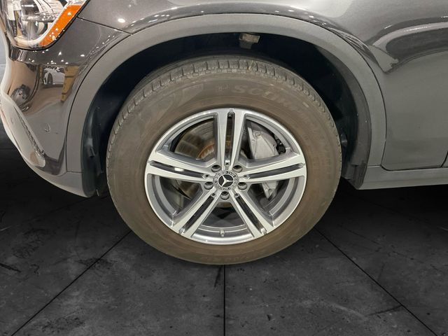 2022 Mercedes Benz GLC 300 4MATIC photo 3