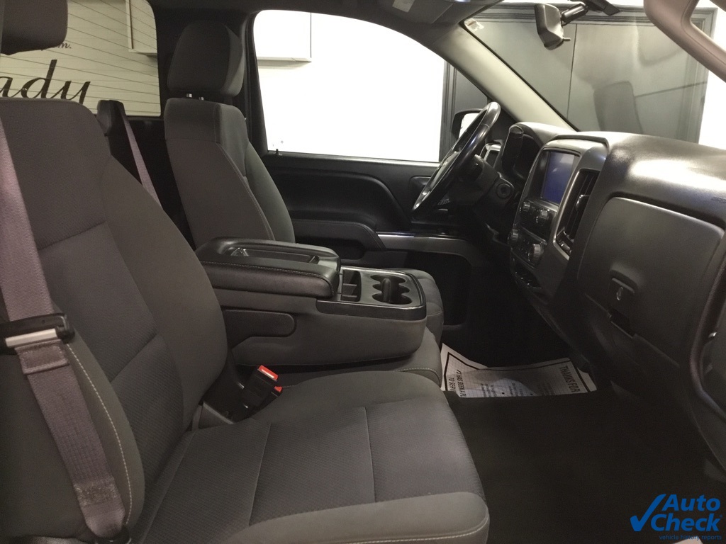 2017 Chevrolet Silverado 1500 LT photo 28