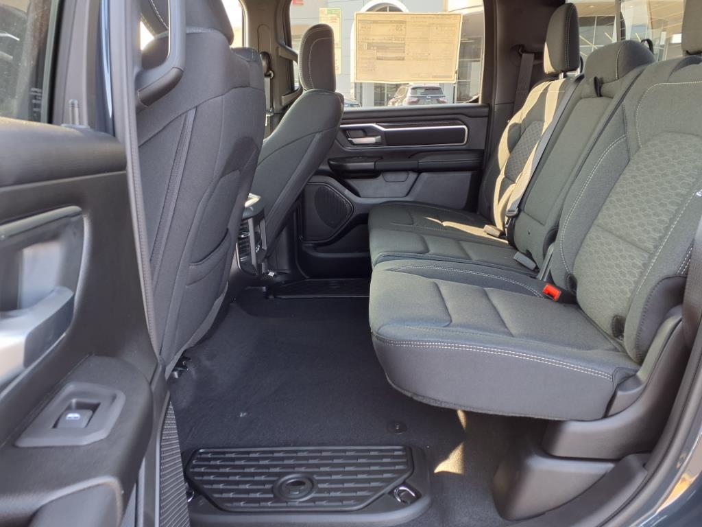 2026 Ram 1500 Big Horn photo 4