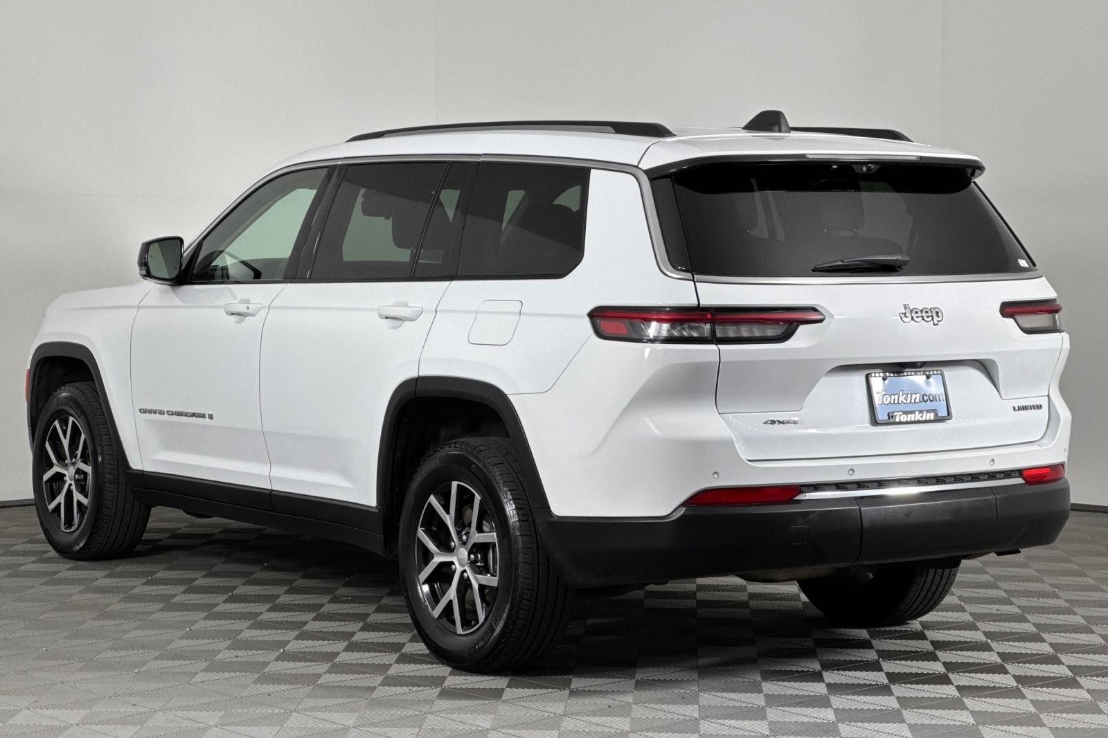 2023 Jeep Grand Cherokee Limited photo 4
