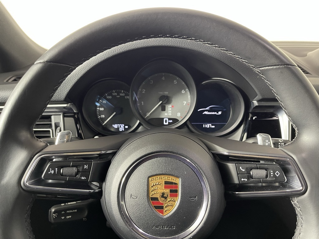 2022 Porsche Macan S photo 24