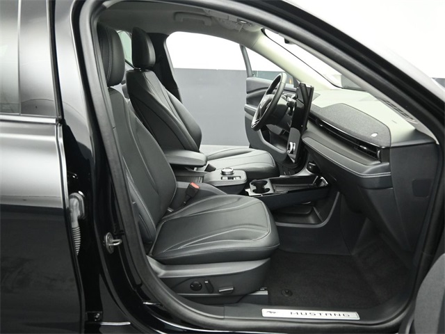 2023 Ford Mustang Premium photo 27
