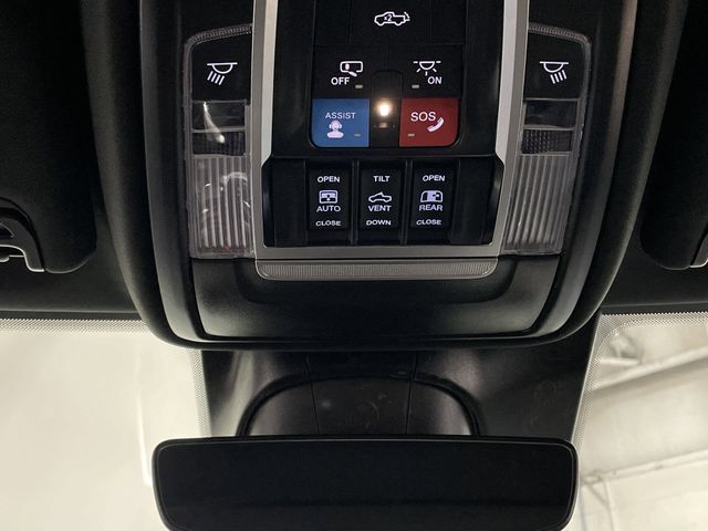 2025 Ram 2500 Laramie photo 26