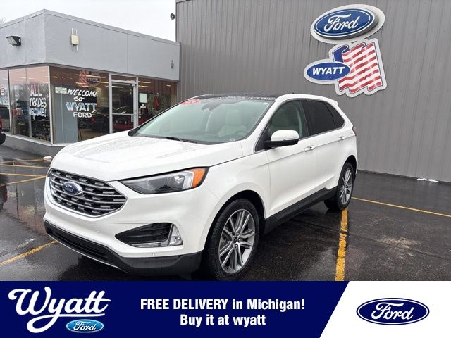 2024 Ford Edge Titanium's photo