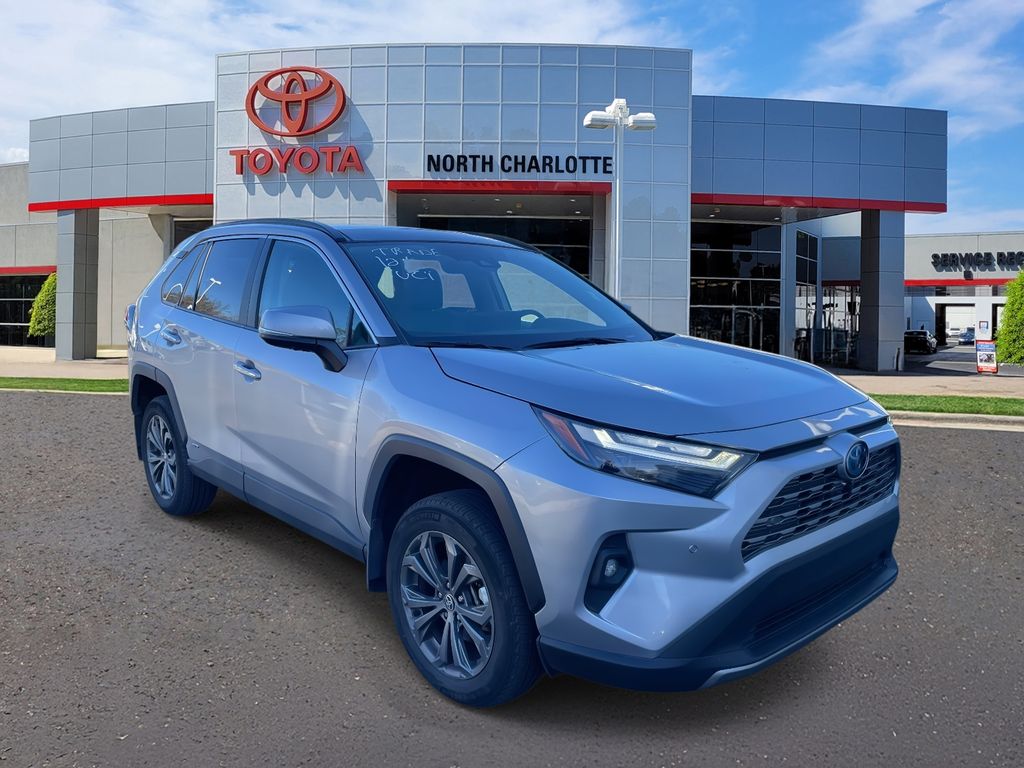 2024 Toyota RAV4 Limited's photo
