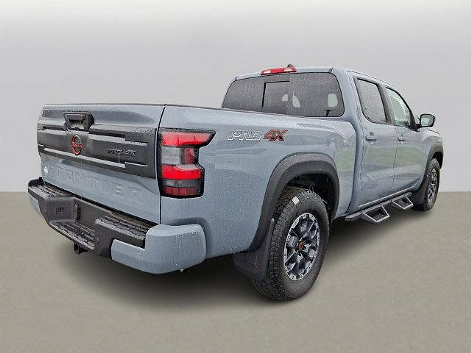 2025 Nissan Frontier Crew Cab PRO-4X photo 4