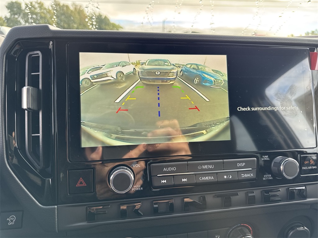 2026 Nissan Frontier Crew Cab SV photo 17