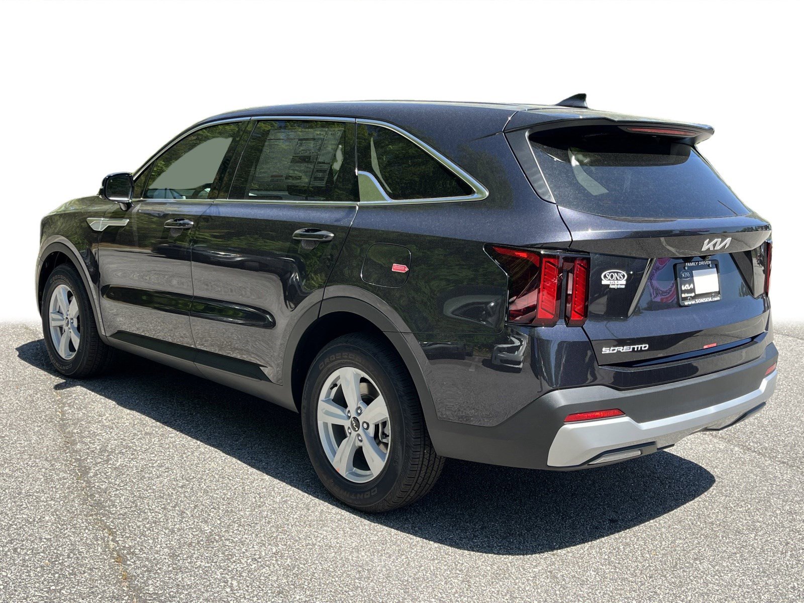 2025 Kia Sorento LX photo 16