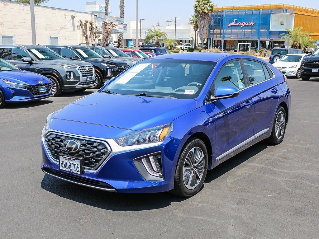 2021 Hyundai Ioniq Plug-In Hybrid SEL photo 3