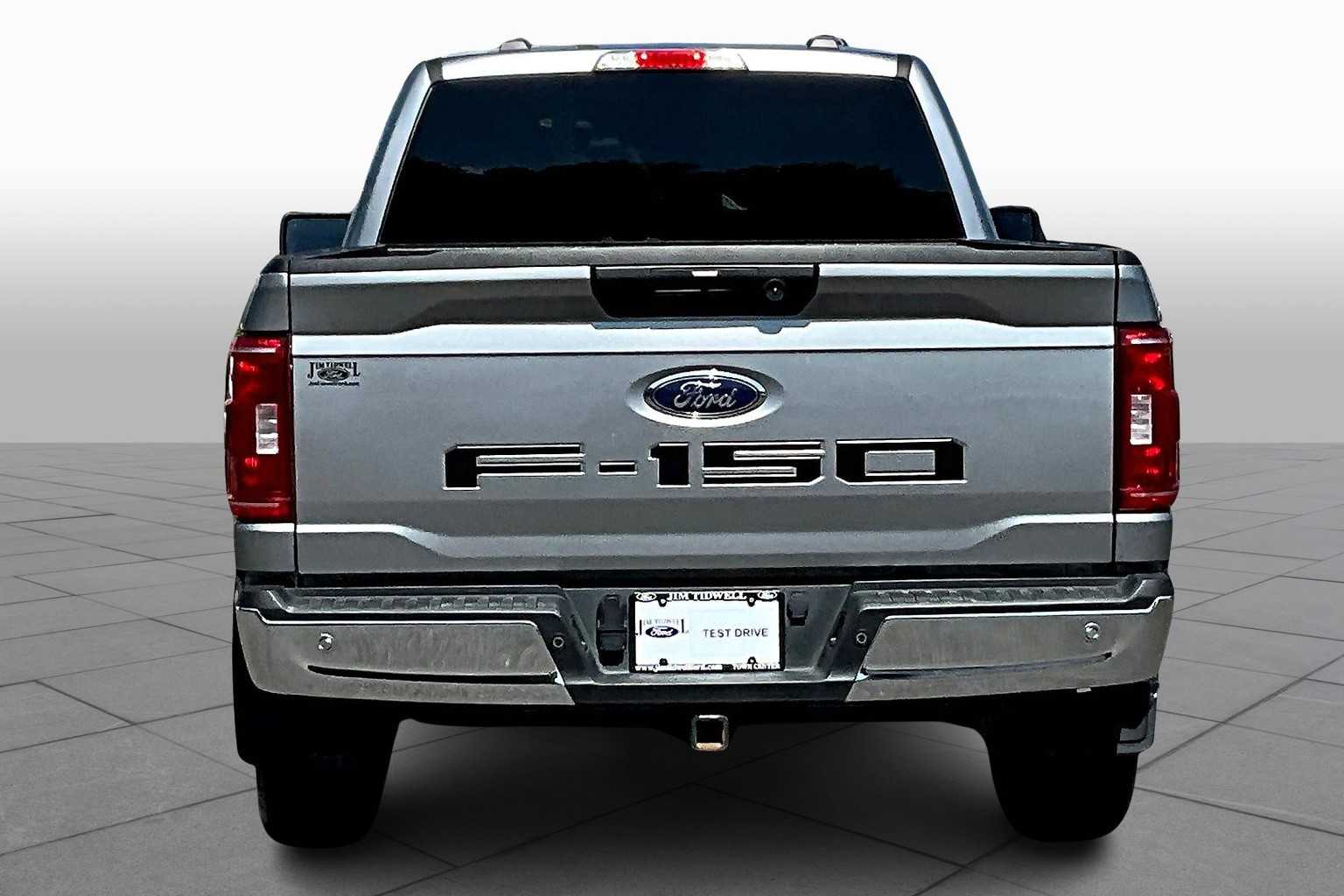 2023 Ford F-150 XLT photo 4