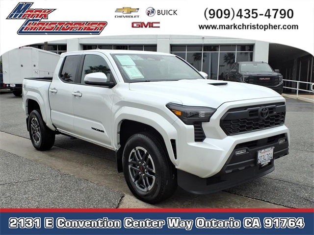 2025 Toyota Tacoma TRD Sport's photo
