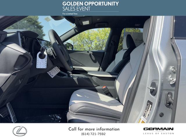 2025 Lexus TX 500h F SPORT Performance Premium photo 17