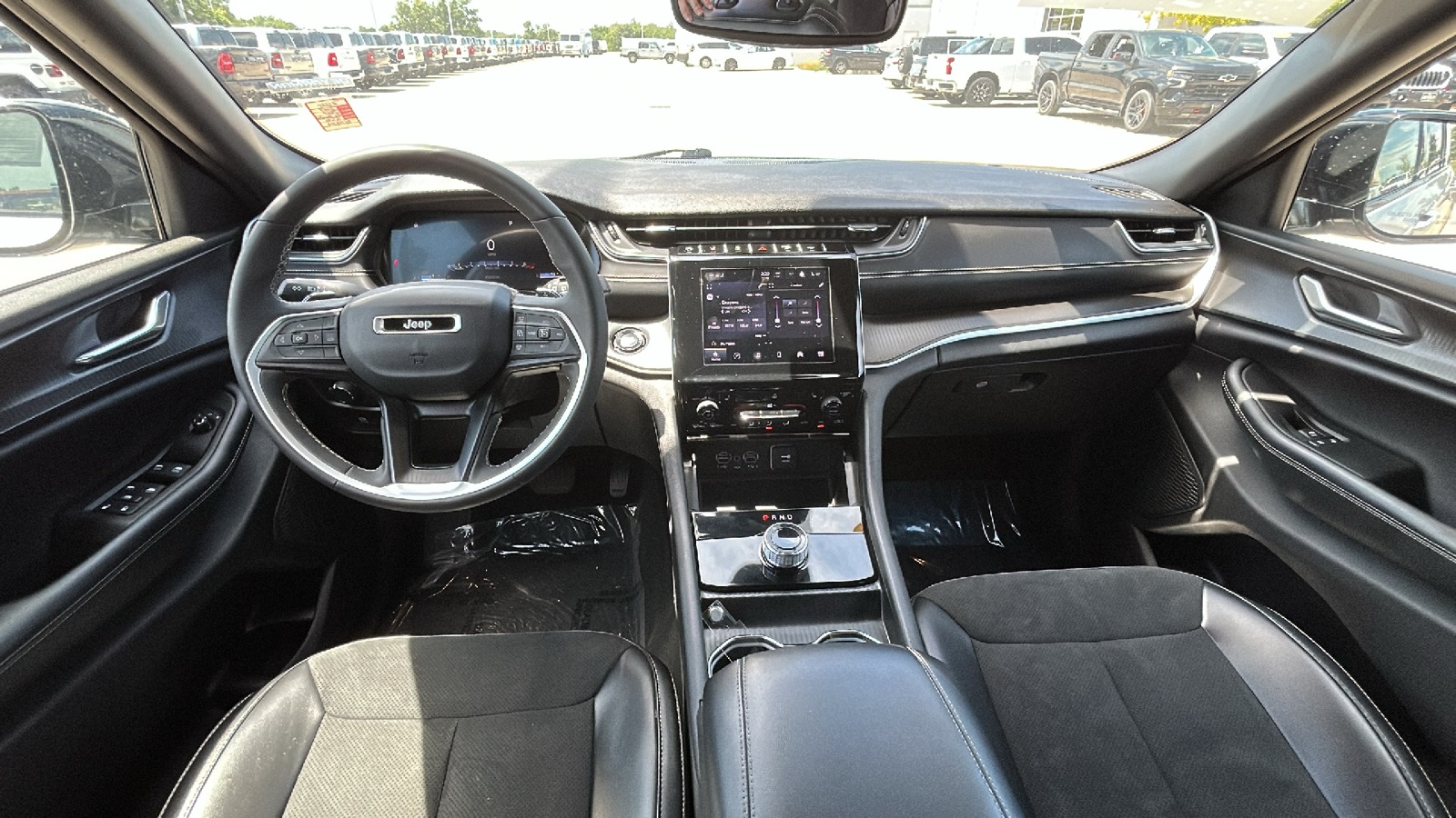 2024 Jeep Grand Cherokee Altitude X photo 12