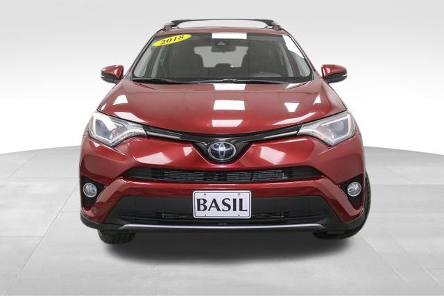 2018 Toyota RAV4 XLE photo 3