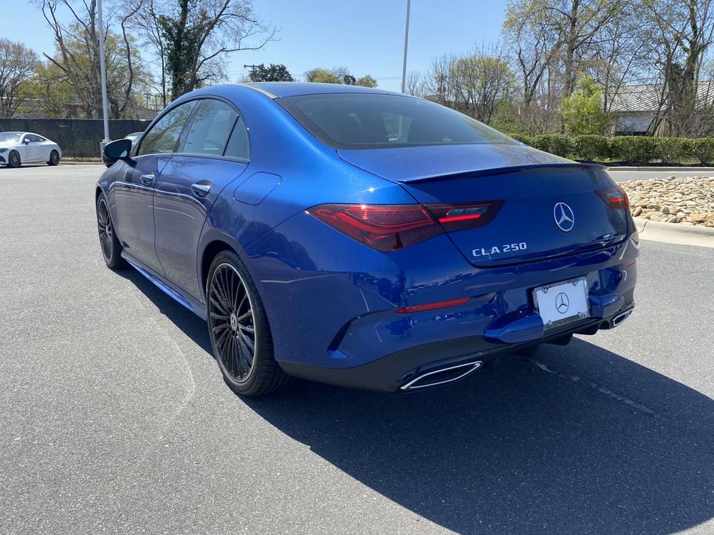 2025 Mercedes Benz CLA 250 photo 7