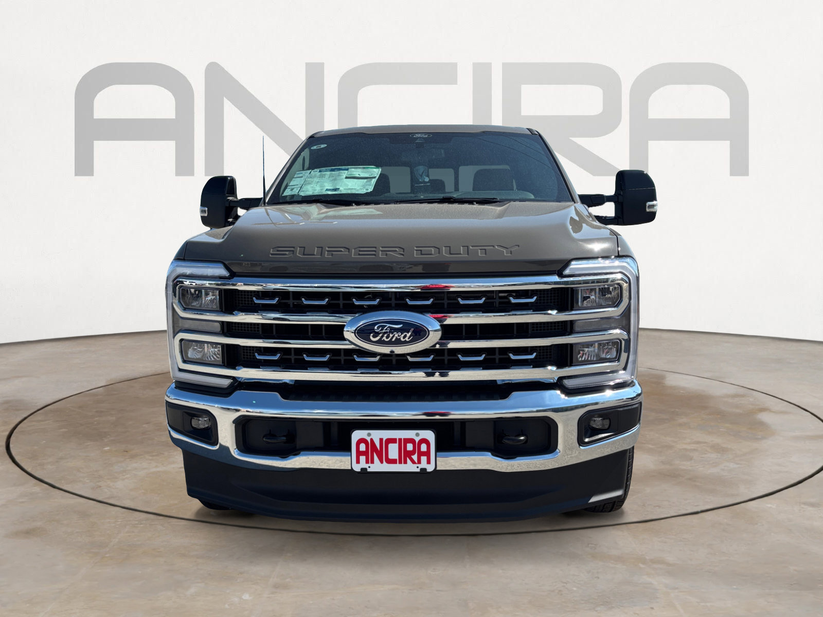2026 Ford F-250 Lariat photo 2
