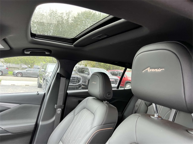 2025 Buick Envista Avenir photo 18
