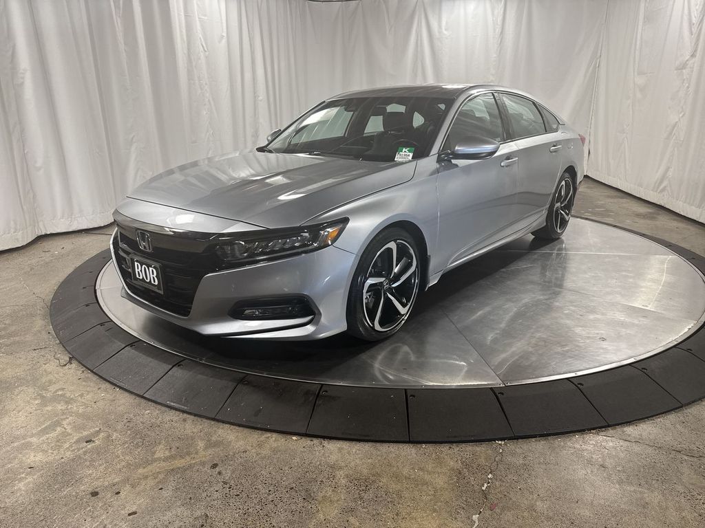 2020 Honda Accord Sport's photo