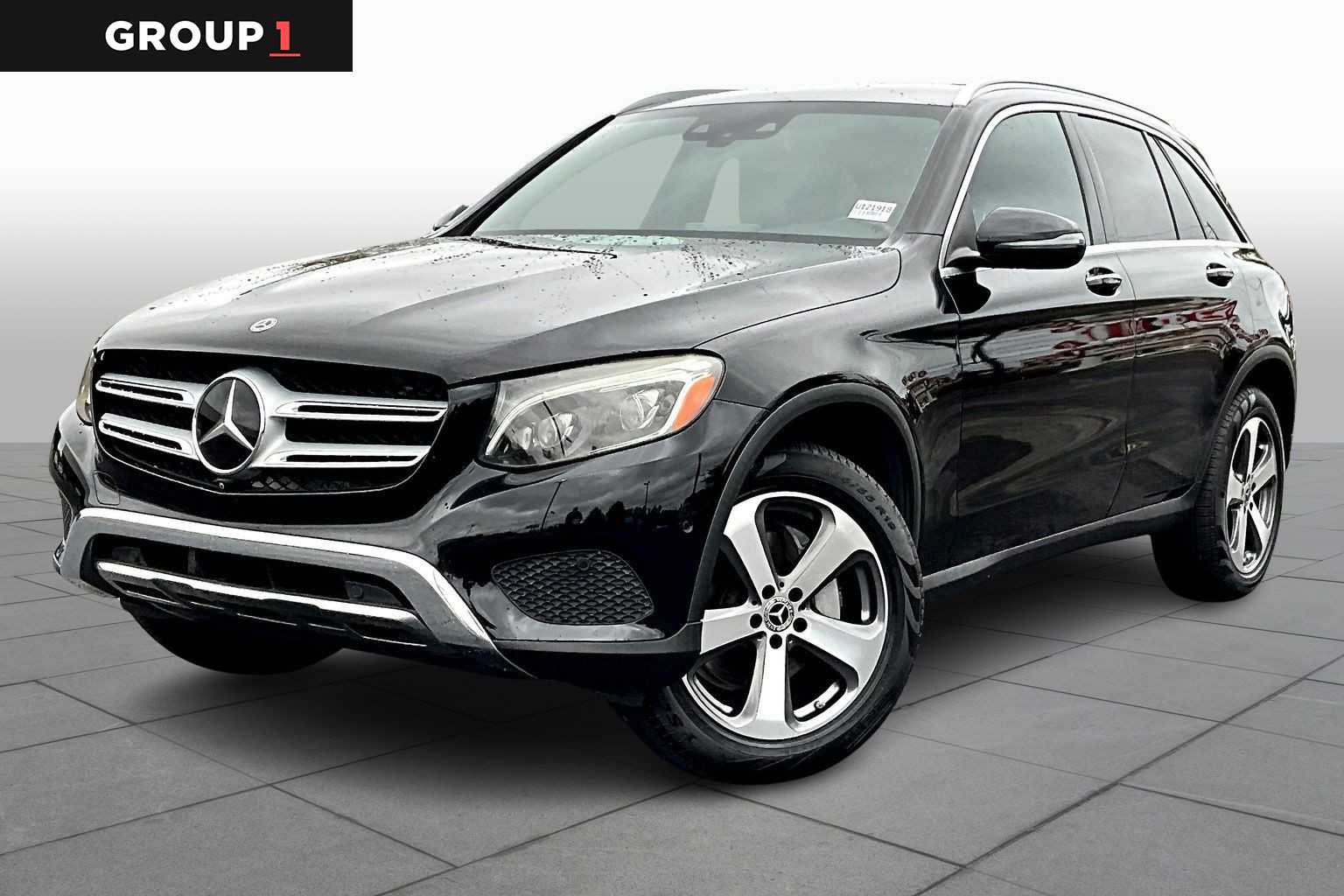 2019 Mercedes-Benz GLC GLC300's photo