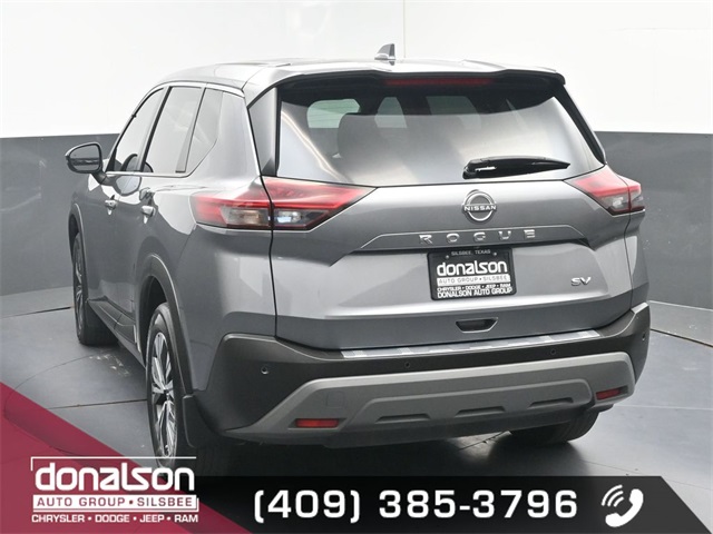 2023 Nissan Rogue SV photo 3
