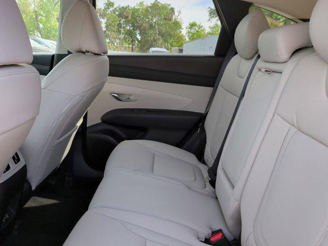 2025 Hyundai Tucson SEL Convenience photo 14